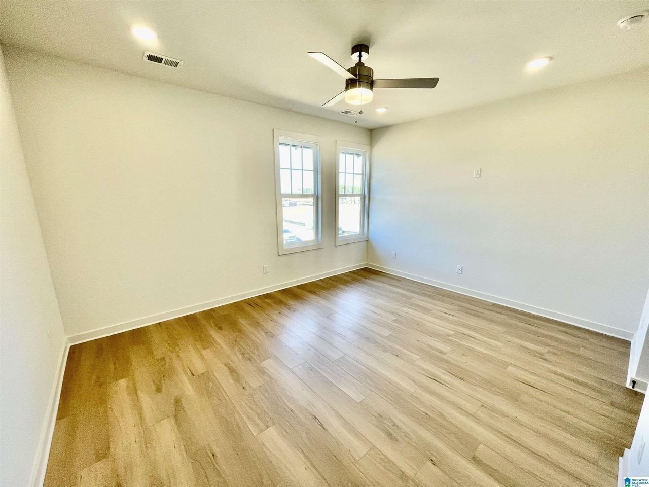 1729 MONKTON LANE - Photo 7 of 20