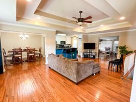 featured image of 6413 Edgmon Dr