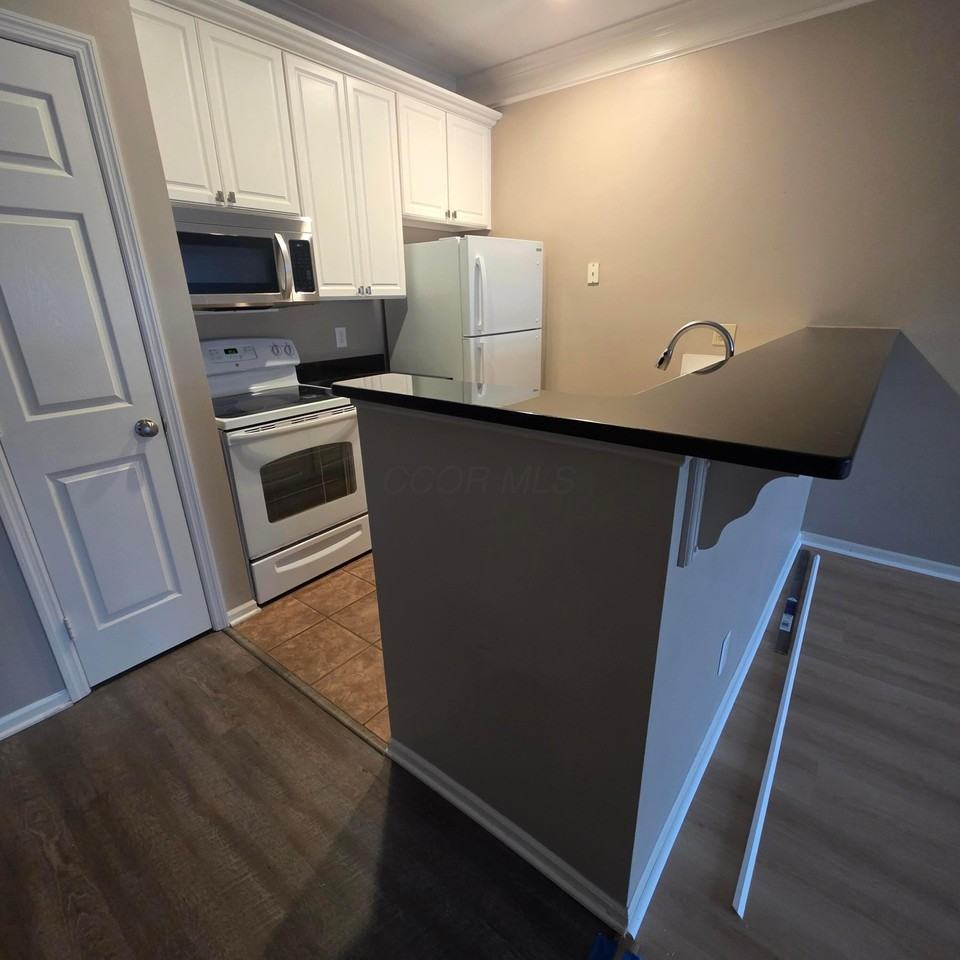 6155 Craughwell Ln - Photo 5 of 9