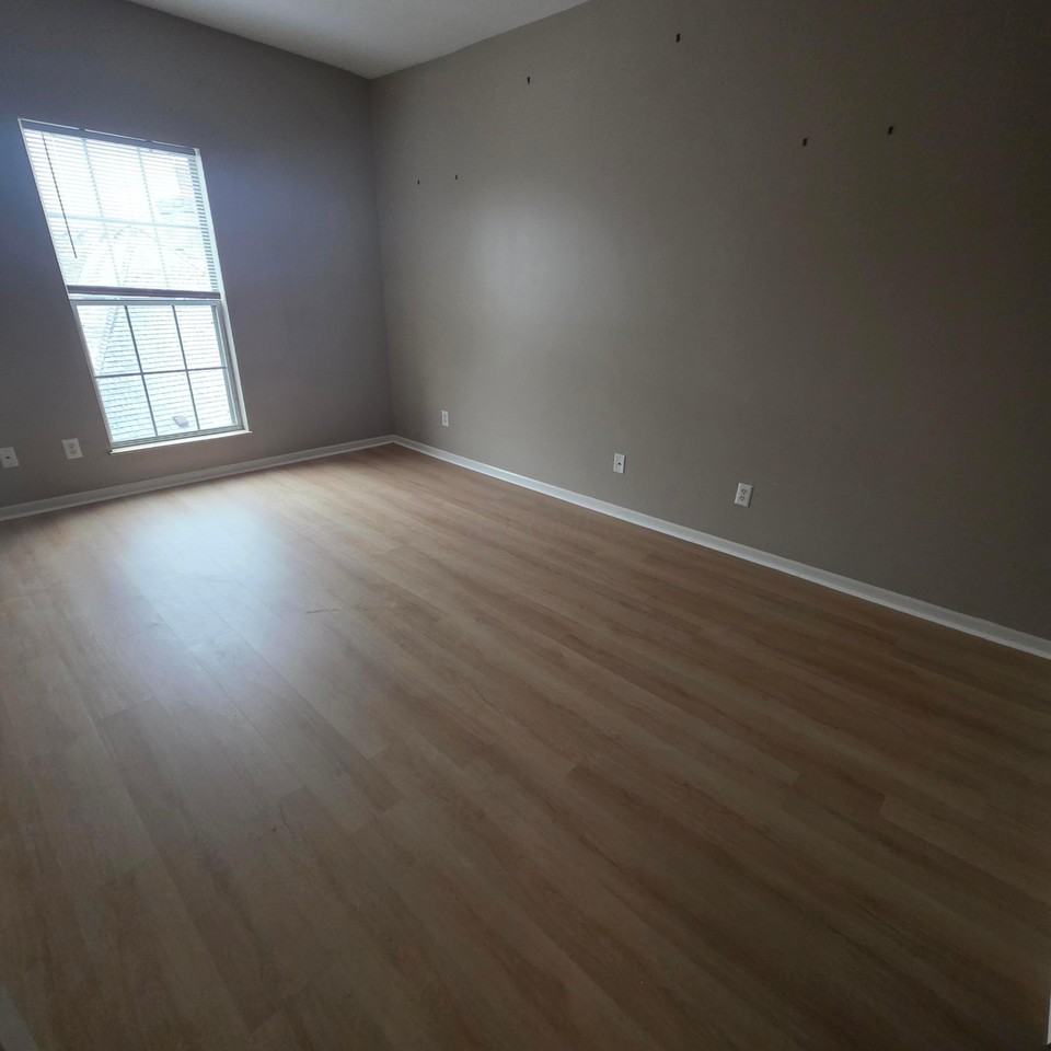 6155 Craughwell Ln - Photo 6 of 9