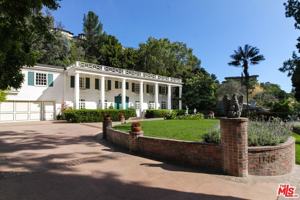 featured image of 1148 Coldwater Canyon Dr