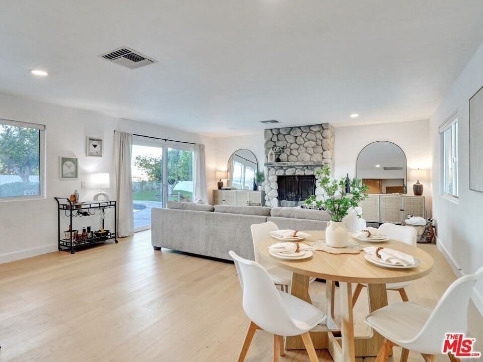 39390 Marietta Cir - Photo 3 of 25