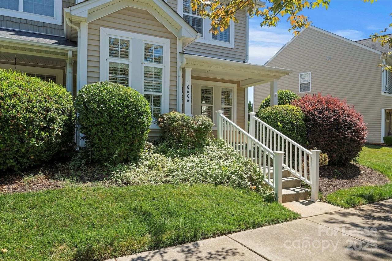 10606 Trolley Run Dr - Photo 2 of 30