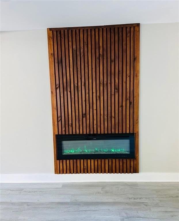 2834 Clearbrook Dr - Photo 3 of 17