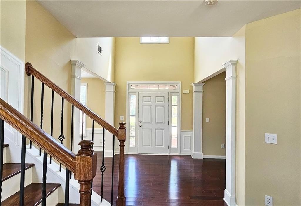 1215 Clandon Pl - Photo 3 of 31