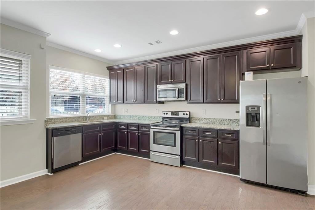 2042 Bolton Rd Nw - Photo 7 of 30