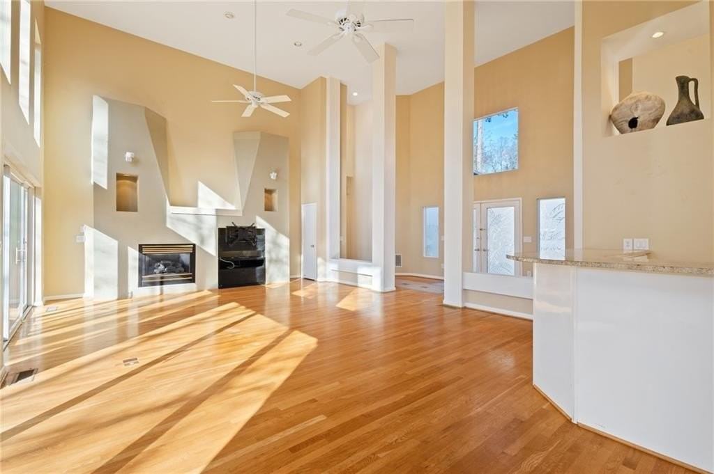 3010 Bluffton Way - Photo 3 of 23