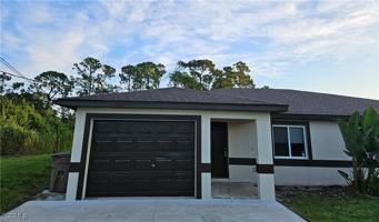 featured image of 4752 Golfview Blvd