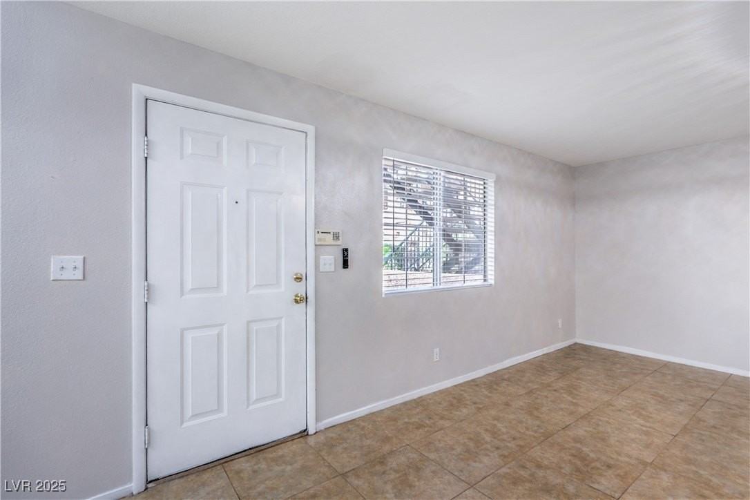 8410 Eldora Ave #1025 - Photo 5 of 29