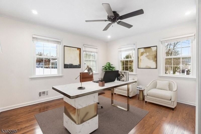 6 Nottingham Rd - Photo 7 of 47