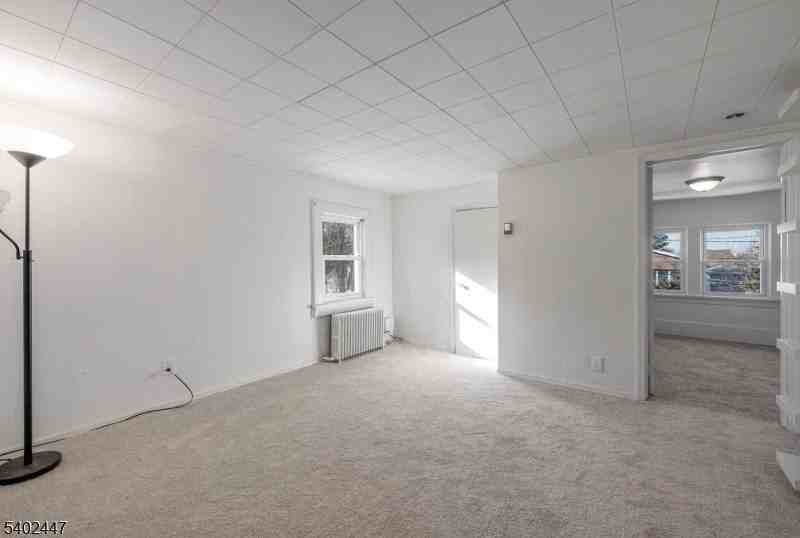 69 Weaver St Unit 2 - Photo 2 of 20