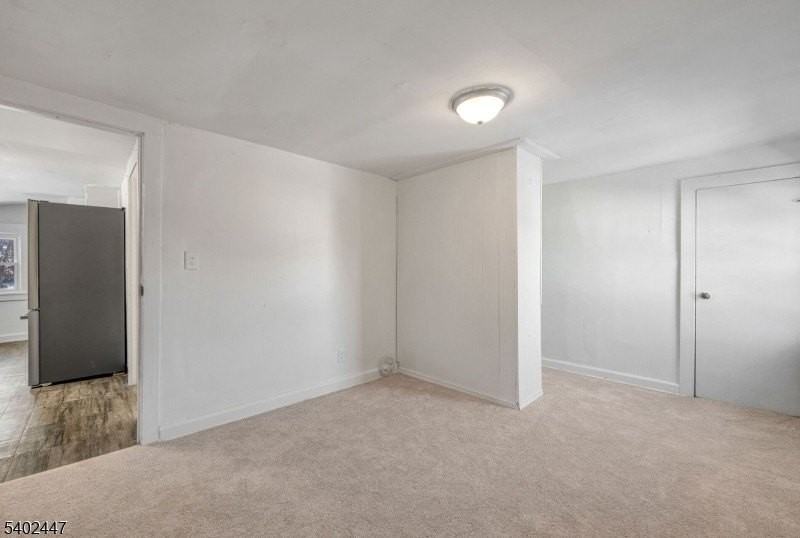 69 Weaver St Unit 2 - Photo 4 of 20