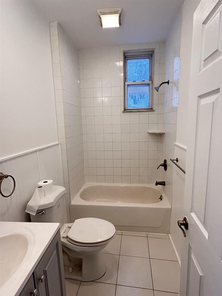 1302 67th St #1 - Photo 7 of 9