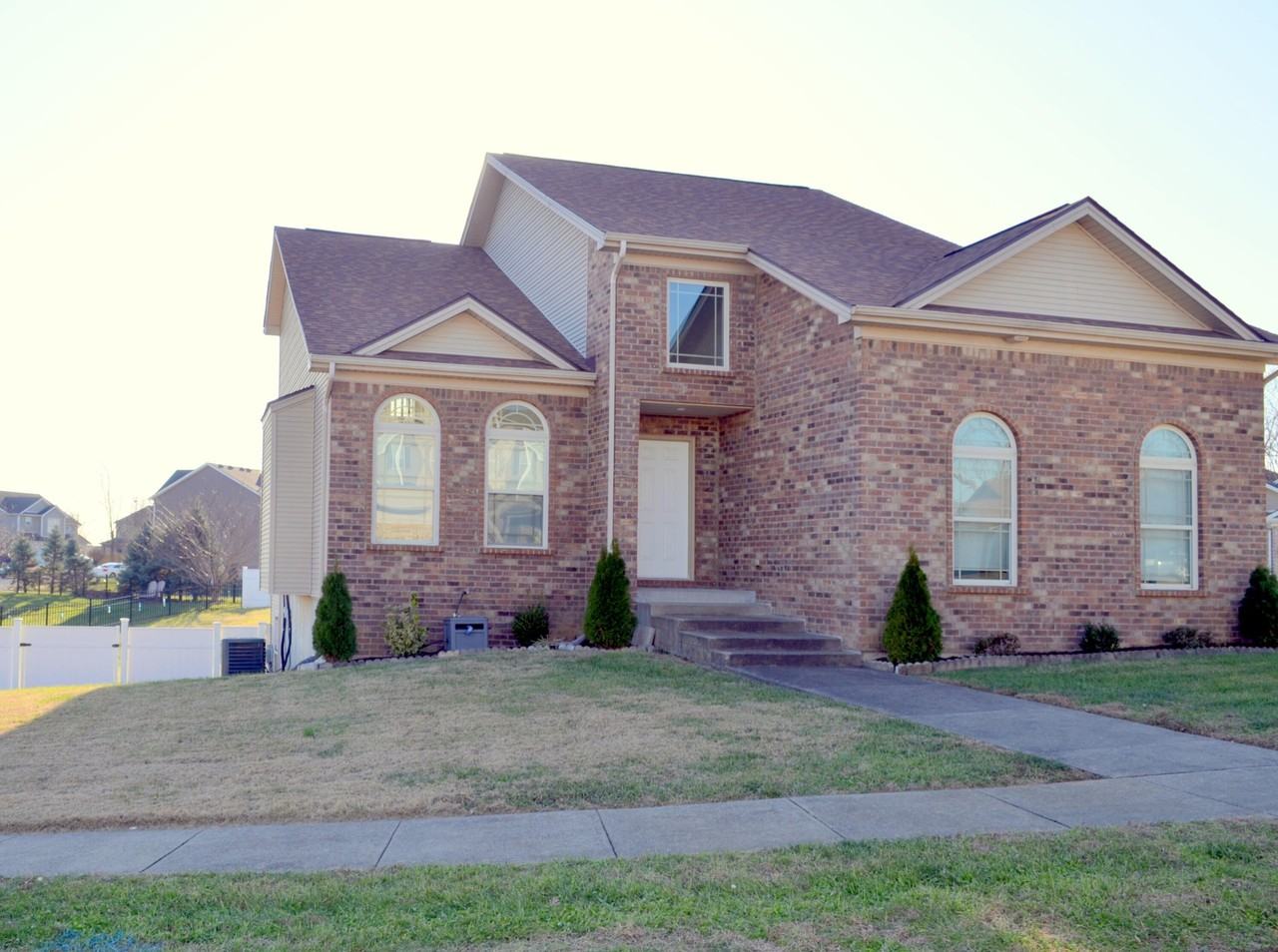 3012 Tiburon Ct - Photo 3 of 27