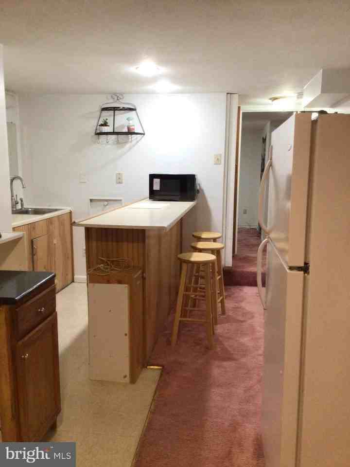 1307 Fairlakes Pl - Photo 6 of 14