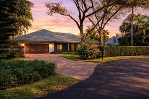 featured image of 1 Balfour Rd E