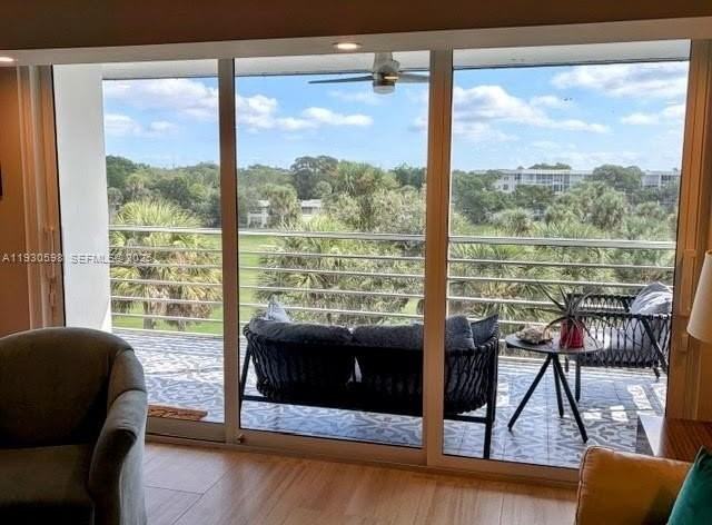 806 Cypress Grove Ln #512 - Photo 7 of 37