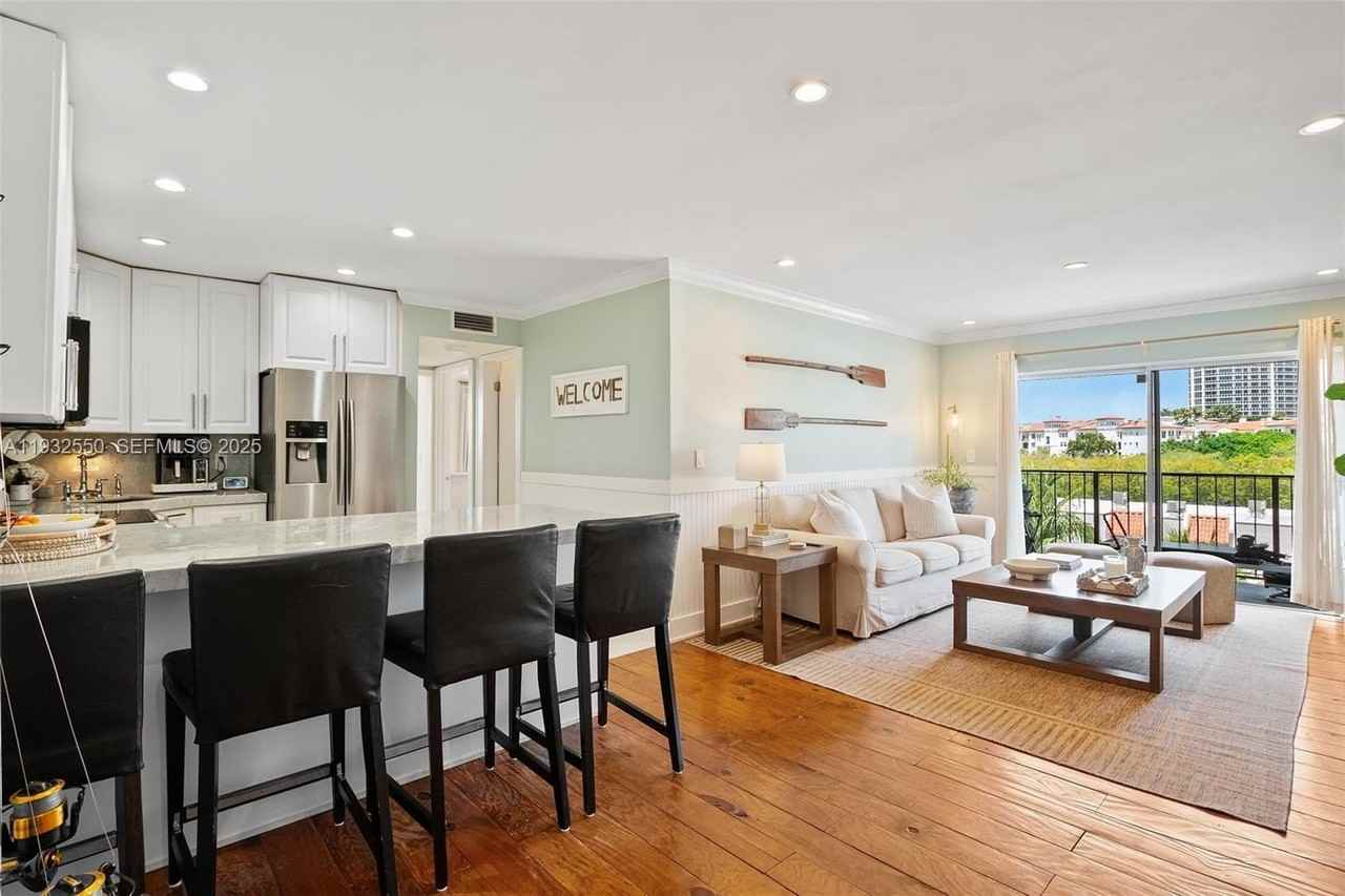 3642 Ne 171st St #506 - Photo 3 of 28