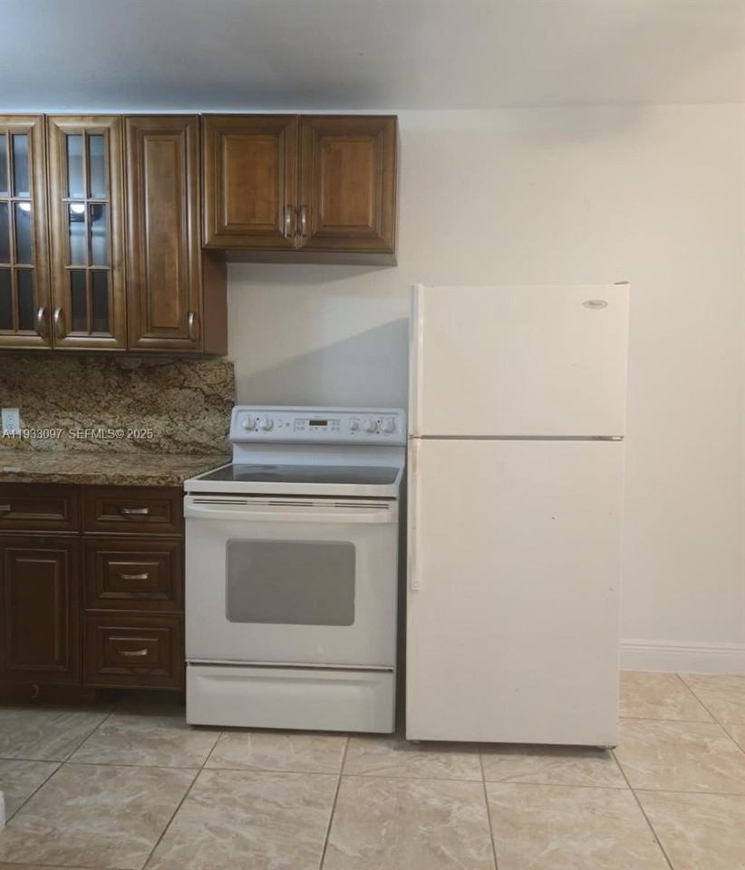 38 Edmund Rd #1 - Photo 5 of 7