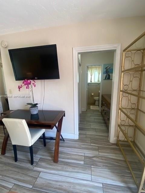 326 Roosevelt St #5 - Photo 3 of 12