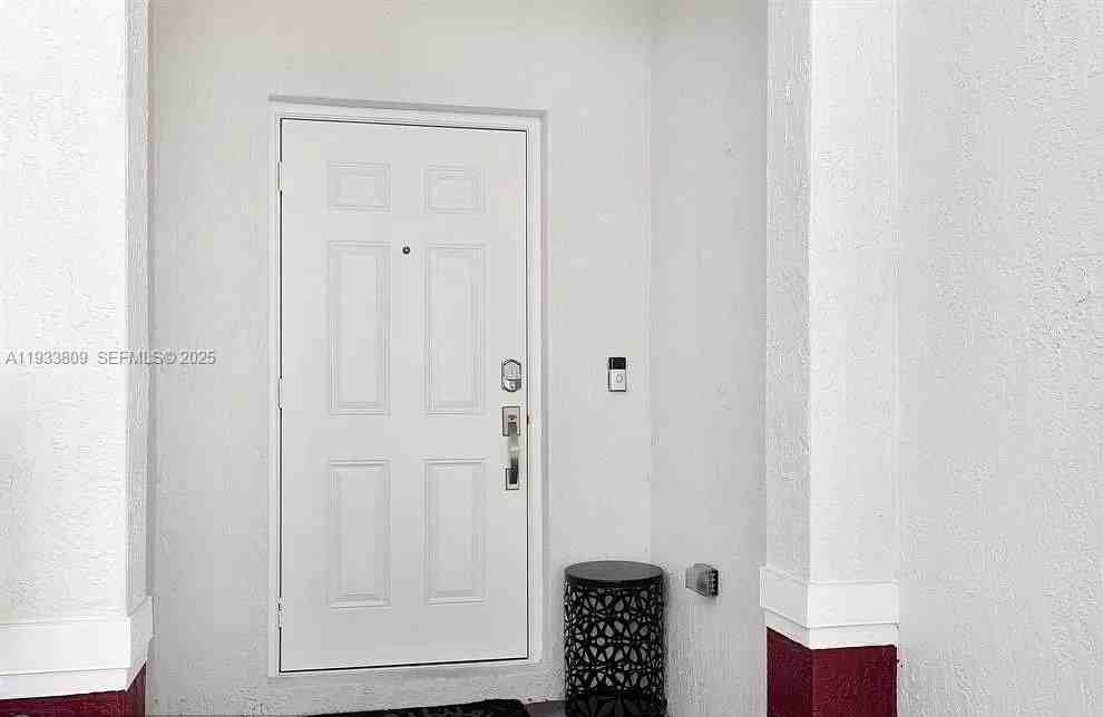 3558 Nw 29th Ct - Photo 4 of 50