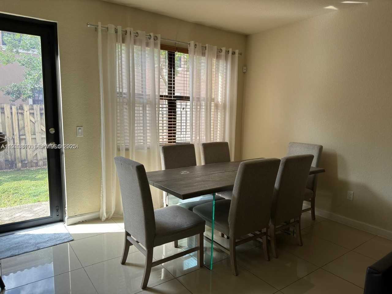 8437 Blue Cove Way #8437 - Photo 3 of 23