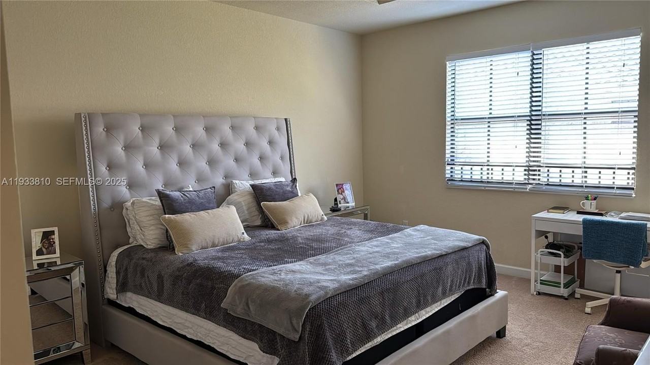 8437 Blue Cove Way #8437 - Photo 4 of 19