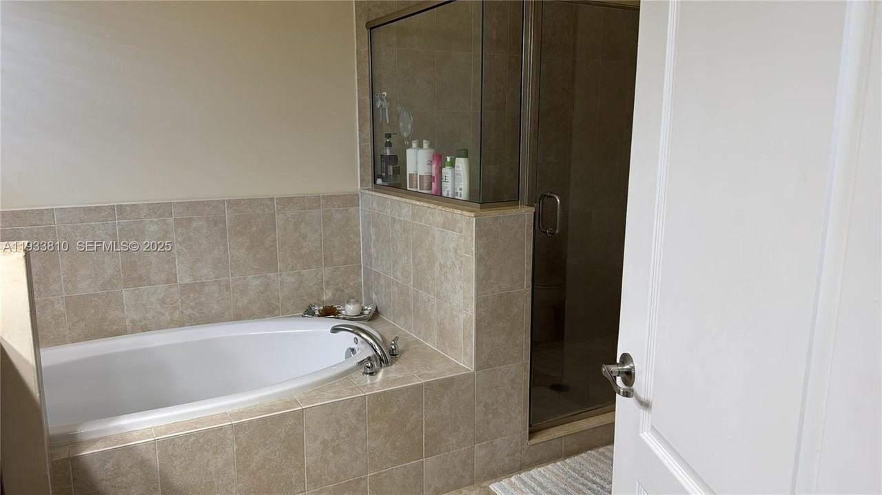 8437 Blue Cove Way #8437 - Photo 7 of 19