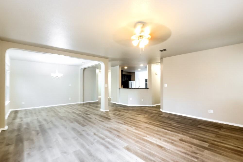 15327 Nesting Way - Photo 6 of 16