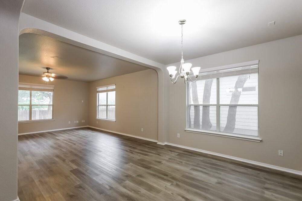 15327 Nesting Way - Photo 7 of 16