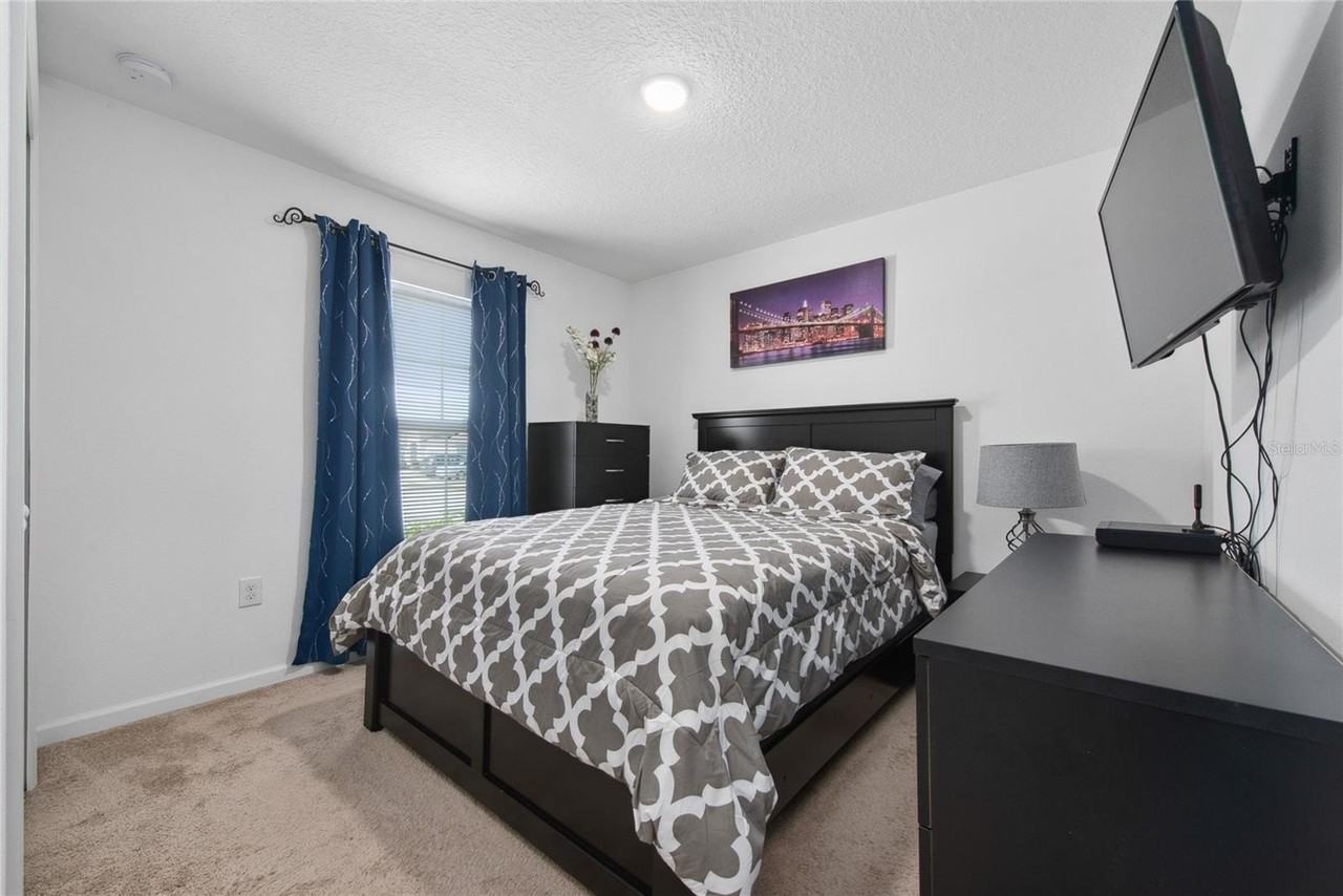 723 Jefferson St - Photo 5 of 7