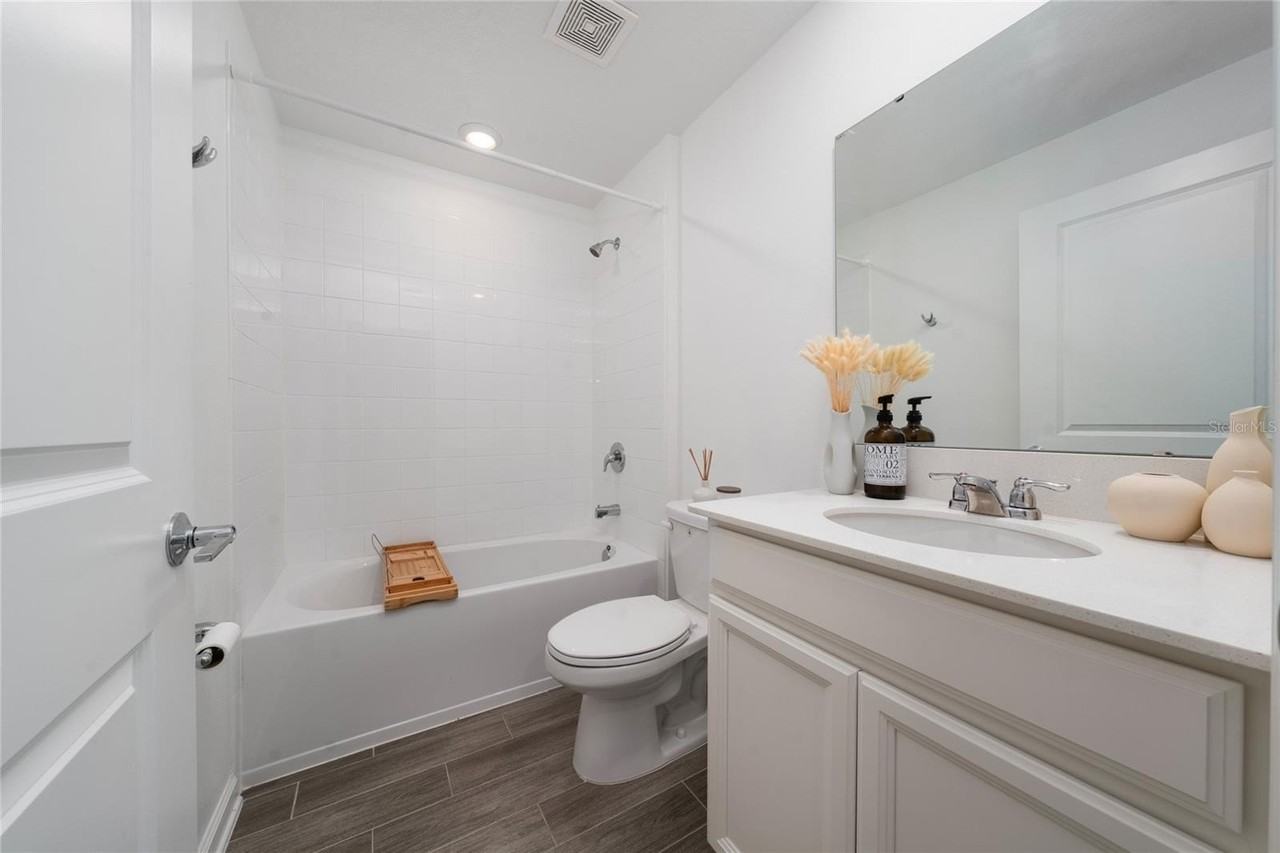 4990 Four Strand Ct - Photo 7 of 12