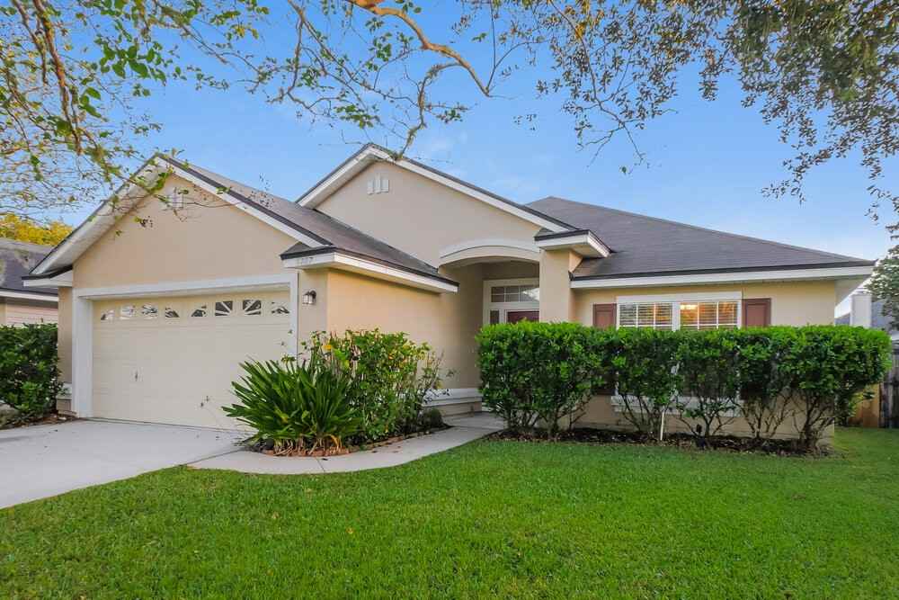 1207 Ardmore St - Photo 3 of 16