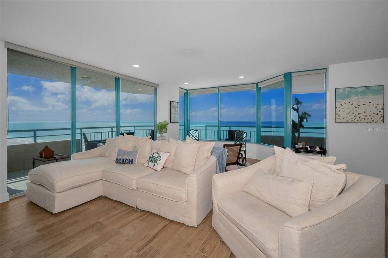 1520 Gulf Blvd #1201 - Photo 3 of 47