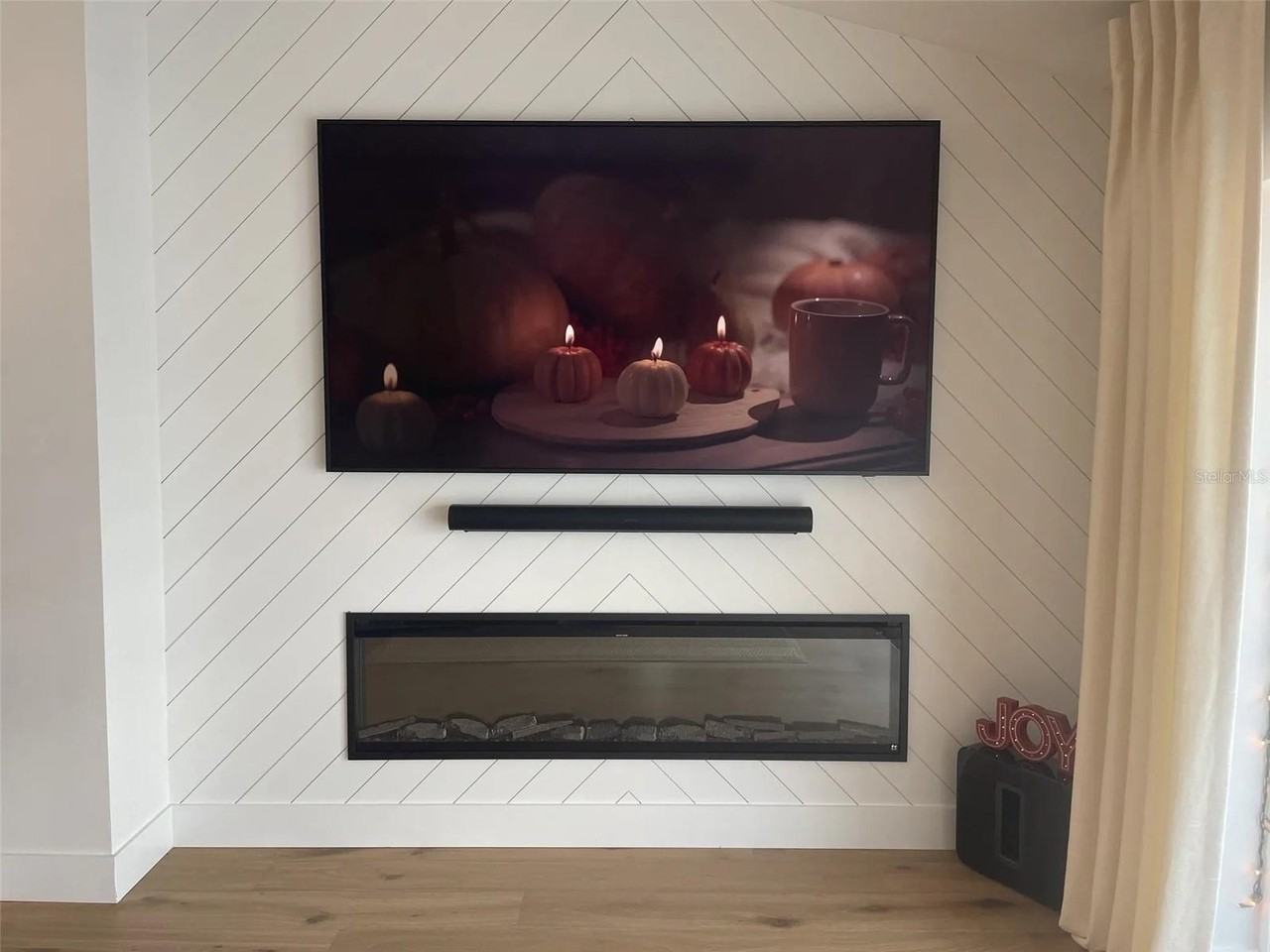 1021 Temple Grove Pl - Photo 4 of 17