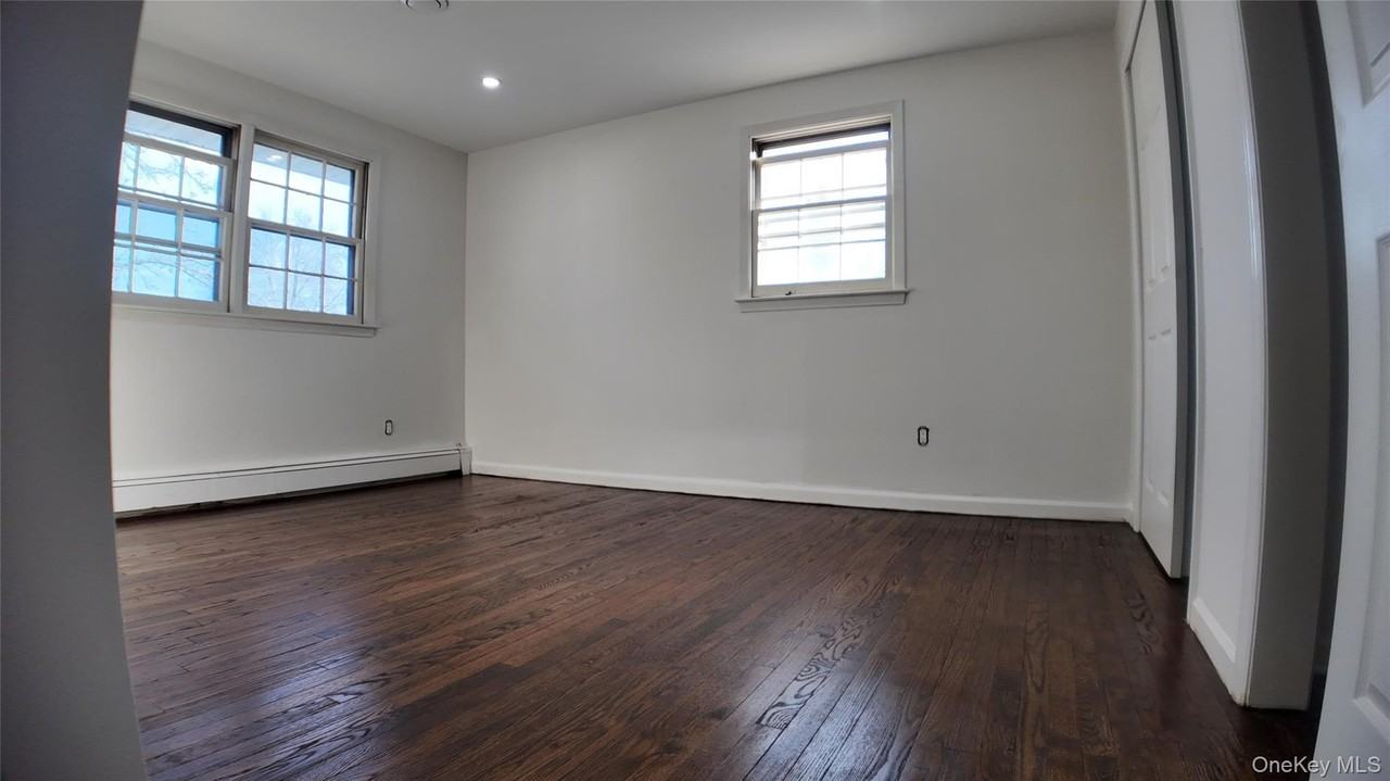 165 S William St Unit 163 #163 - Photo 2 of 12