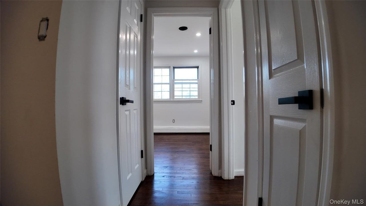 165 S William St Unit 163 #163 - Photo 4 of 12