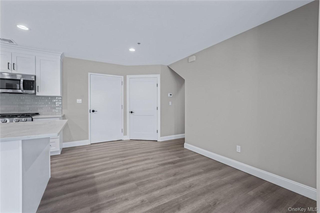 110 School St Ste 1 #1 - Photo 6 of 15