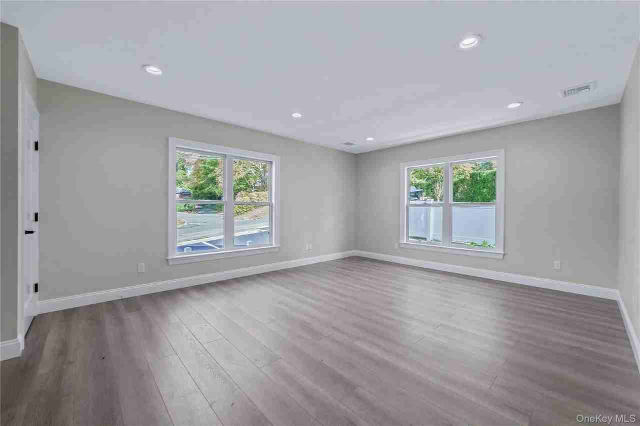 110 School St Unit 8 #8 - Photo 6 of 13