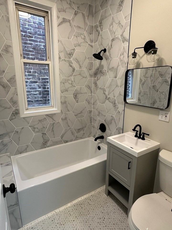 2739 W Haddon Ave Apt 3 #3 - Photo 4 of 9