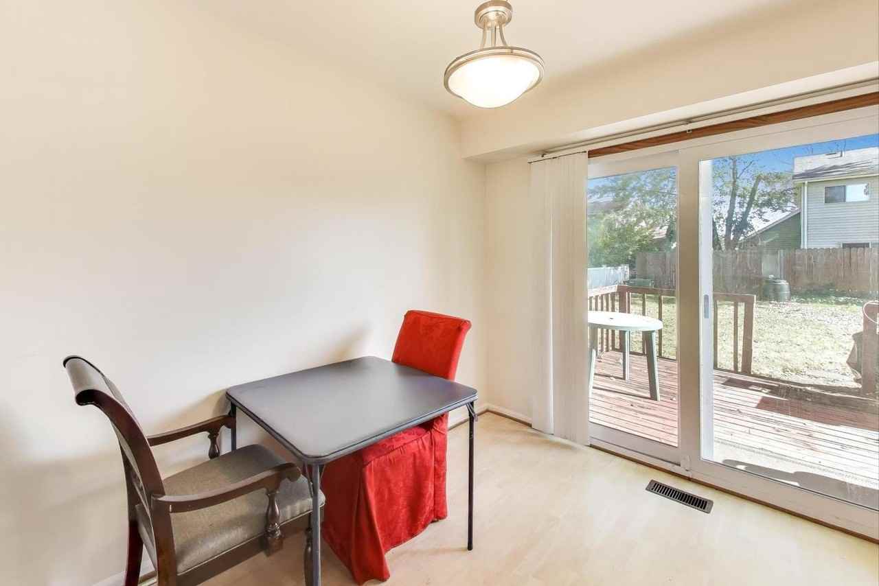 1018 Pheasant Run Ln - Photo 6 of 25