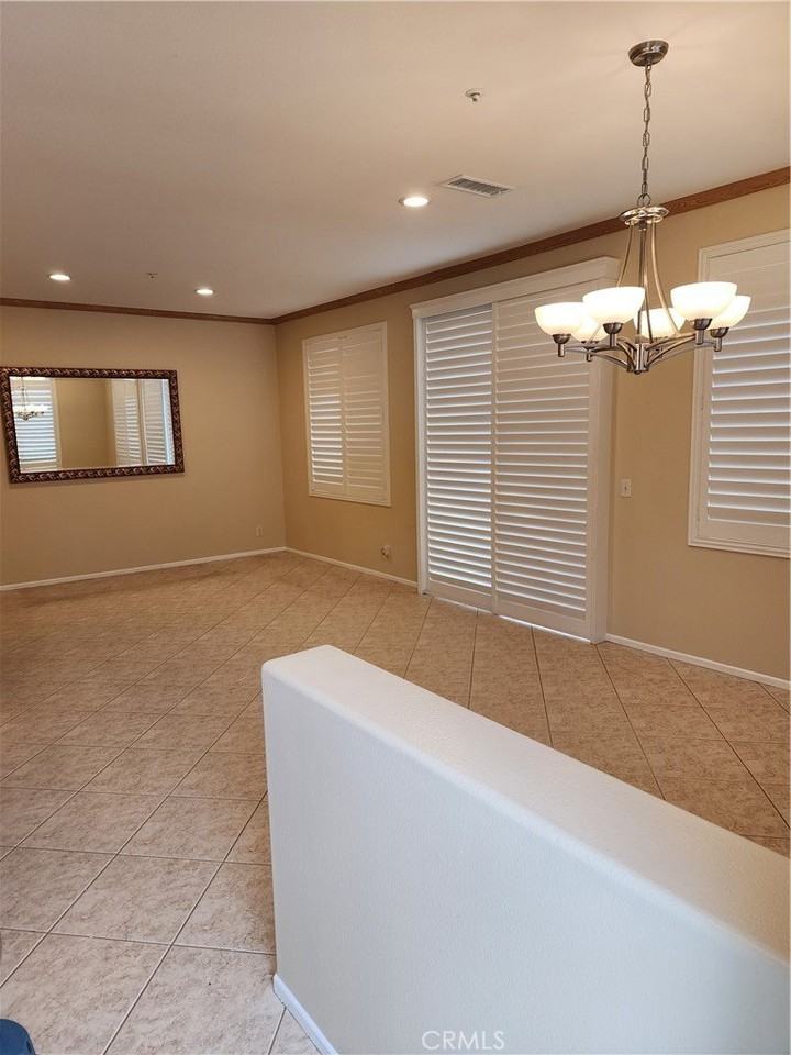 3410 E Glastonbury Ln #A - Photo 5 of 34