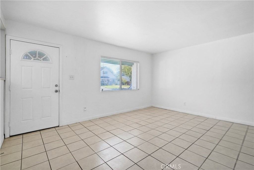 44043 Hoban Ave - Photo 3 of 50