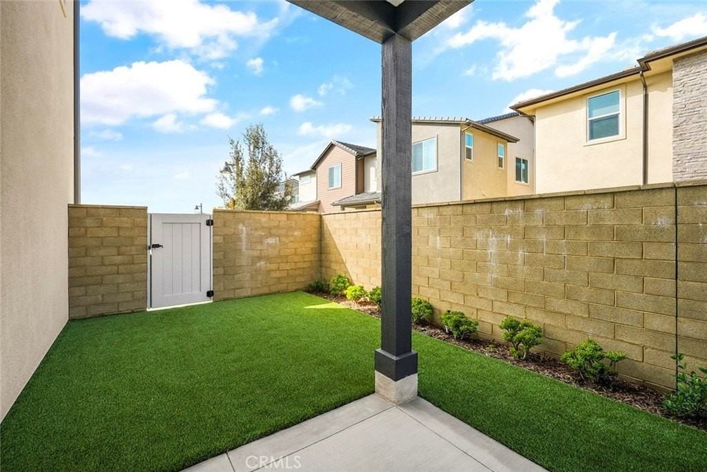 273 Shoveler - Photo 5 of 32