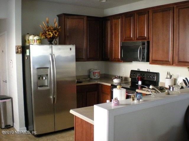 4216 Crownwood Dr - Photo 2 of 34