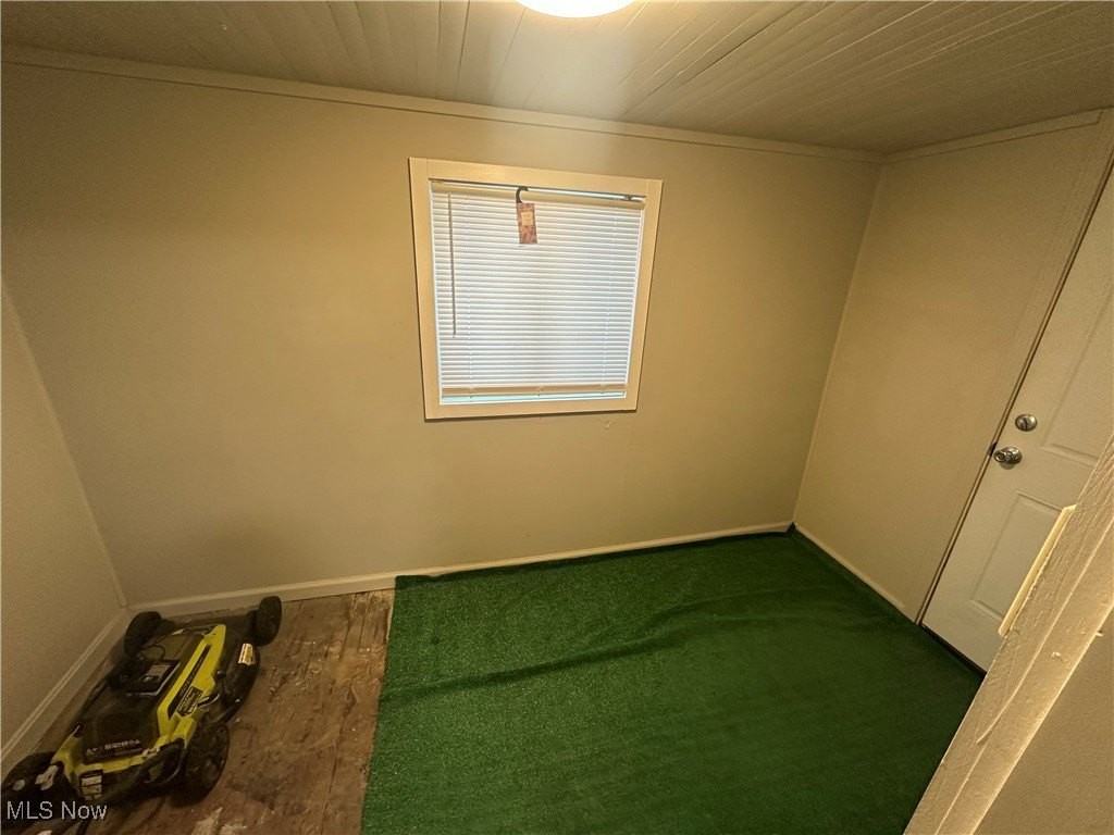 3301 Tampa Ave - Photo 7 of 11