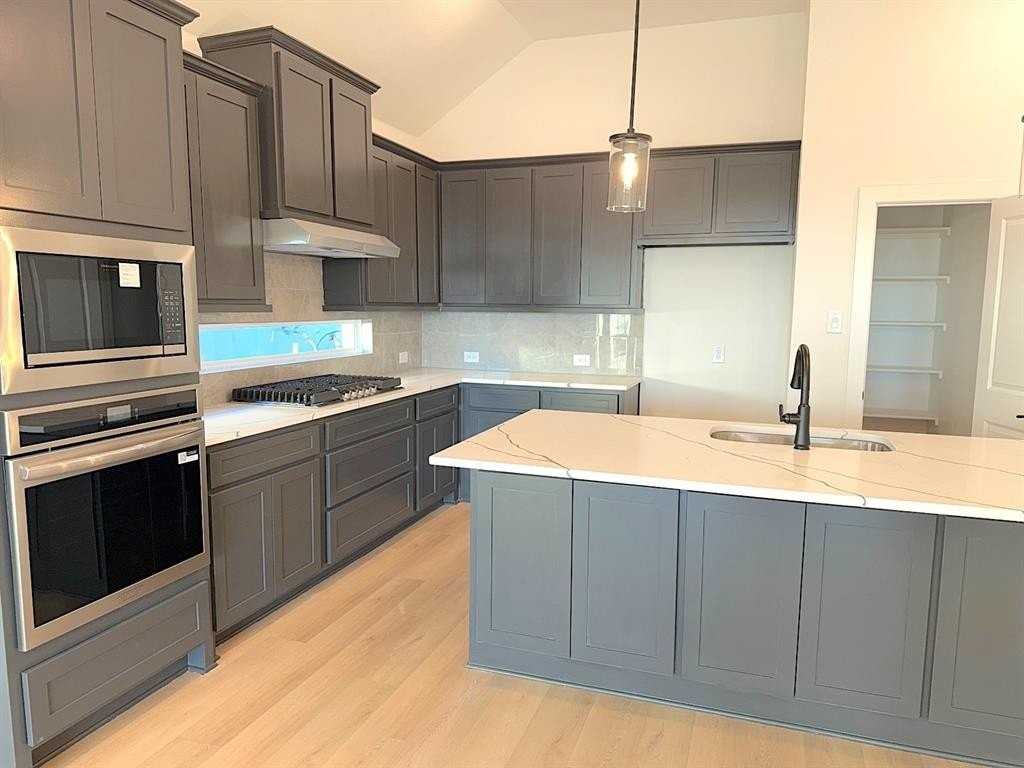 3109 Heather Lake Ct - Photo 3 of 28