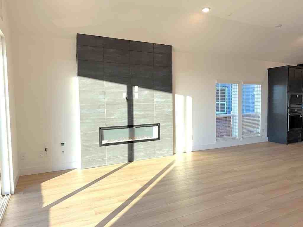 3109 Heather Lake Ct - Photo 5 of 28