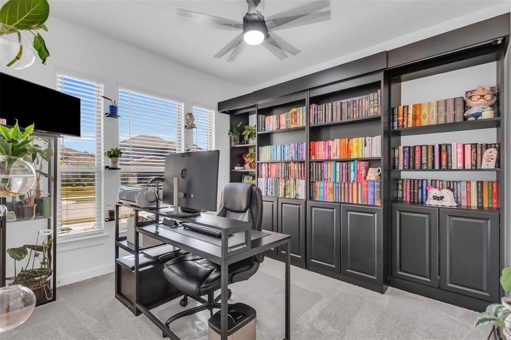 2428 Mankato Dr - Photo 4 of 25