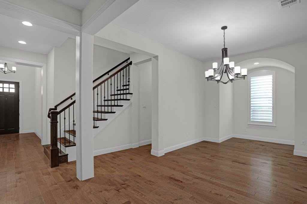 1118 Maverick Dr - Photo 6 of 21